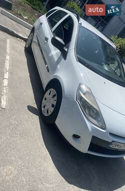 Универсал Renault Clio 2012 в 