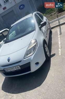Универсал Renault Clio 2012 в 