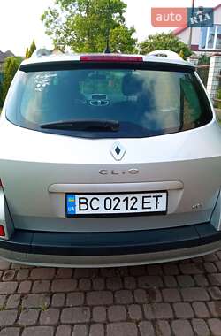Универсал Renault Clio 2012 в 
