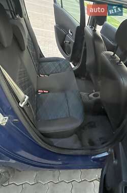 Хэтчбек Renault Clio 2008 в 