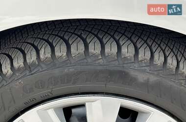 Хэтчбек Renault Clio 2008 в 