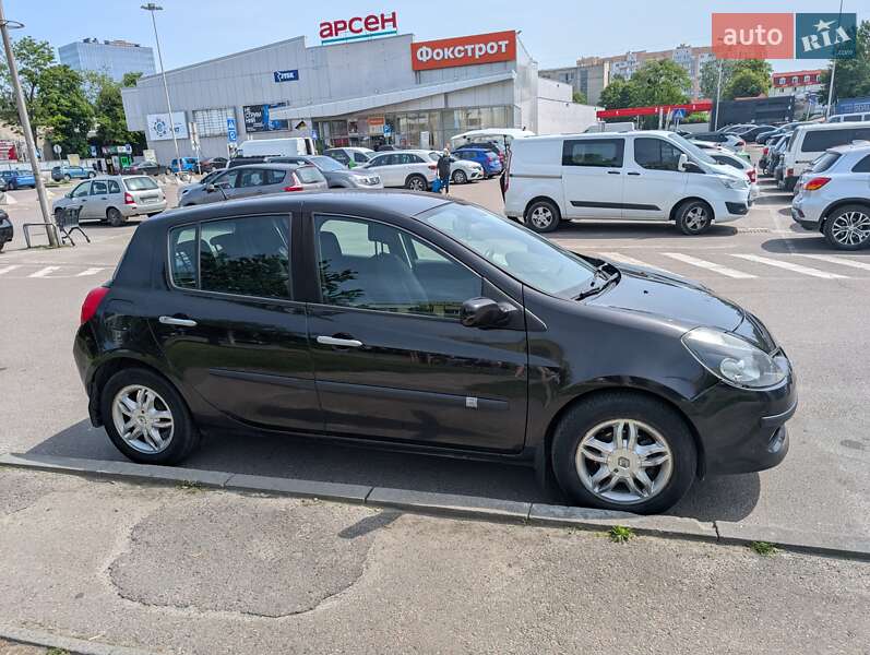 Хэтчбек Renault Clio 2008 в Львове фото 17 Хэтчбек Renault Clio 2008 в Львове