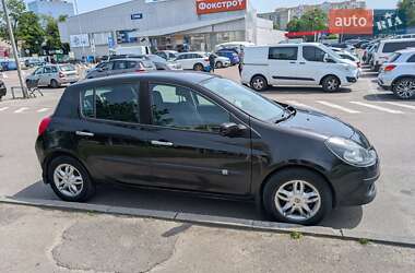 Хэтчбек Renault Clio 2008 в 
