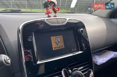 Хэтчбек Renault Clio 2013 в 