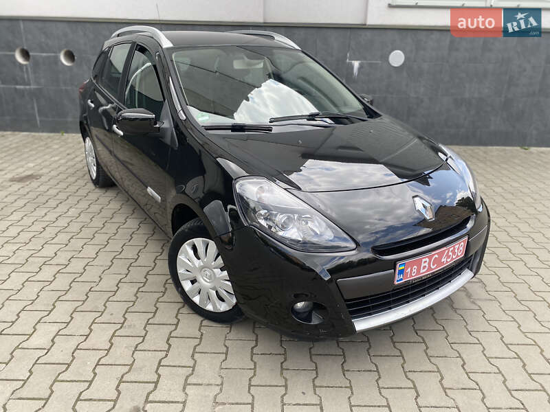 Универсал Renault Clio 2010 в Дубно