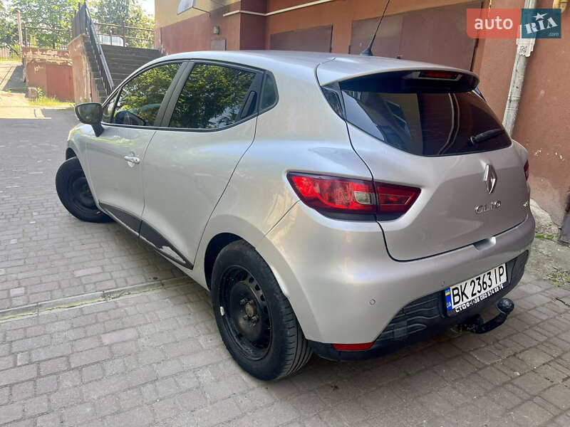 Хэтчбек Renault Clio 2013 в Ивано-Франковске
