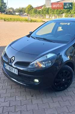 Хэтчбек Renault Clio 2008 в 