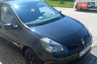 Хэтчбек Renault Clio 2008 в 