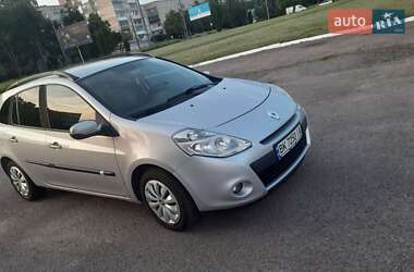 Универсал Renault Clio 2010 в 