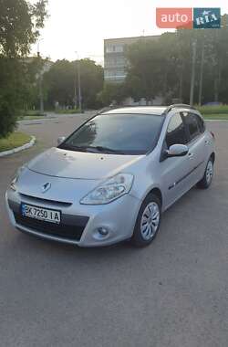 Універсал Renault Clio 2010 в Рівному