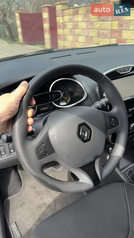 Універсал Renault Clio 2016 в Івано-Франківську