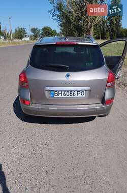Универсал Renault Clio 2012 в 