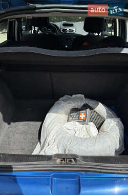 Хэтчбек Renault Clio 2008 в 