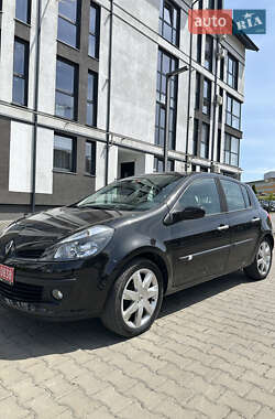 Хэтчбек Renault Clio 2006 в Харькове