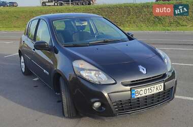 Хэтчбек Renault Clio 2011 в Львове