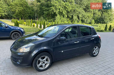 Хетчбек Renault Clio 2007 в Миколаєві