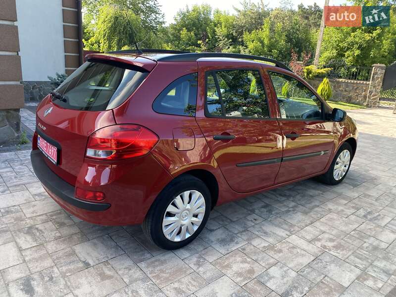 Универсал Renault Clio 2009 в Дубно