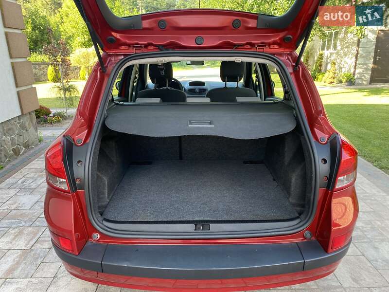 Универсал Renault Clio 2009 в Дубно