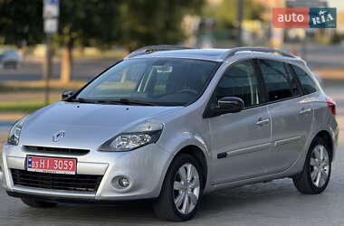 Універсал Renault Clio 2010 в 