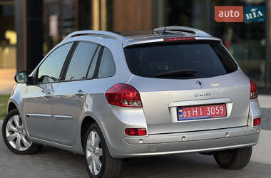 Універсал Renault Clio 2010 в 