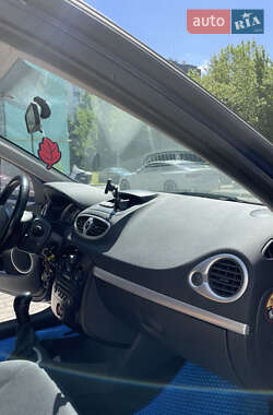 Хэтчбек Renault Clio 2008 в 