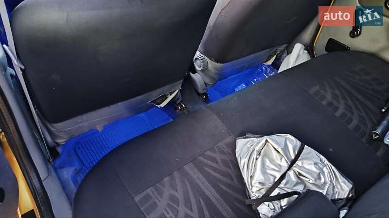 Хэтчбек Renault Clio 2001 в Львове фото 21 Хэтчбек Renault Clio 2001 в Львове