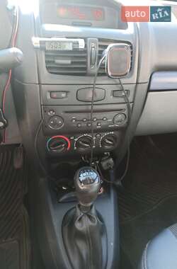 Седан Renault Clio 2008 в 