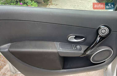 Универсал Renault Clio 2011 в 