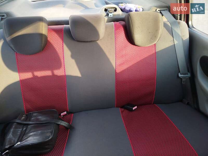 Седан Renault Clio 2007 в Броварах