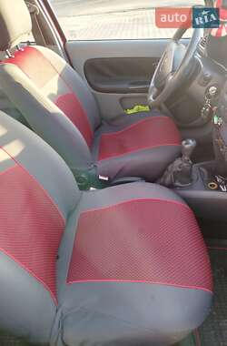 Седан Renault Clio 2007 в 