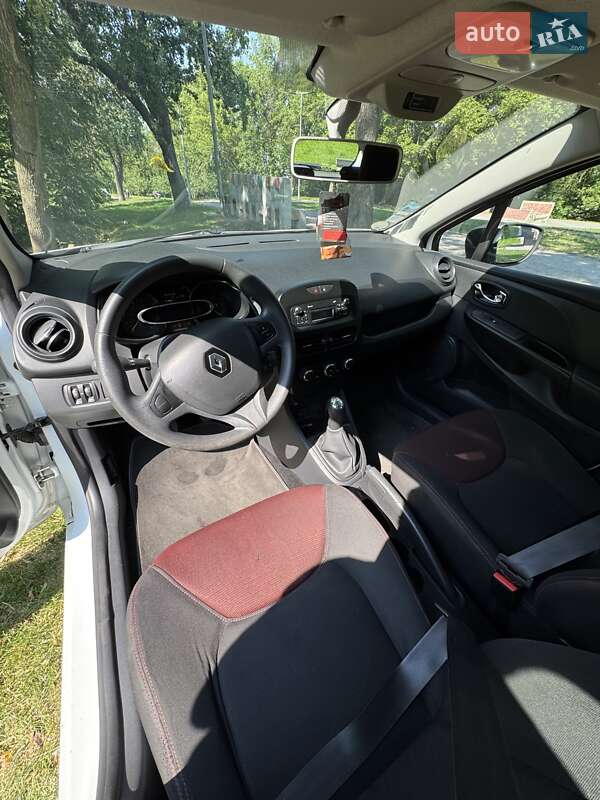 Хэтчбек Renault Clio 2013 в Киеве
