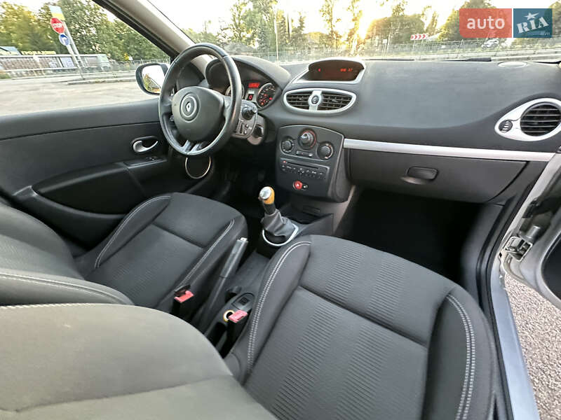 Універсал Renault Clio 2009 в Первомайську