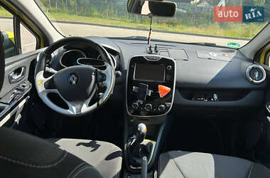 Хэтчбек Renault Clio 2012 в 