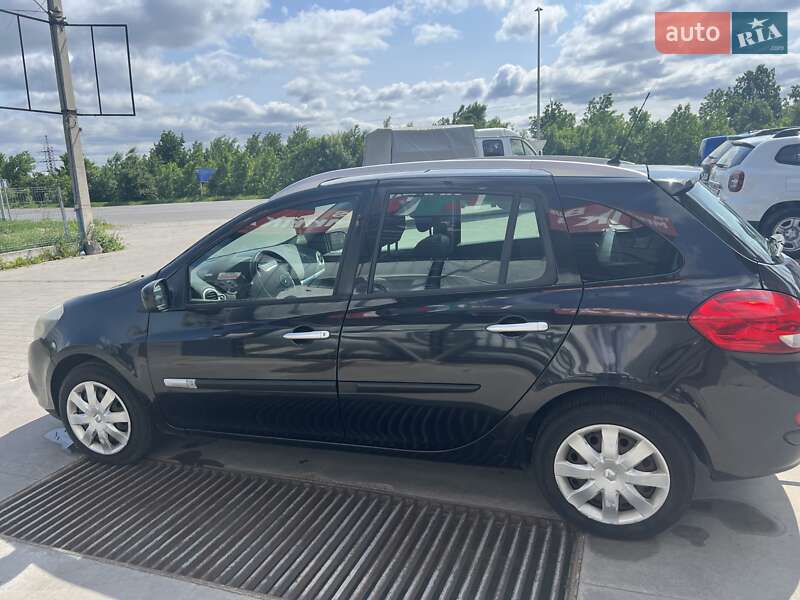 Універсал Renault Clio 2012 в Івано-Франківську