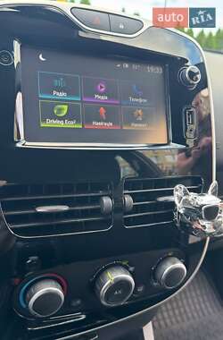 Хэтчбек Renault Clio 2016 в 
