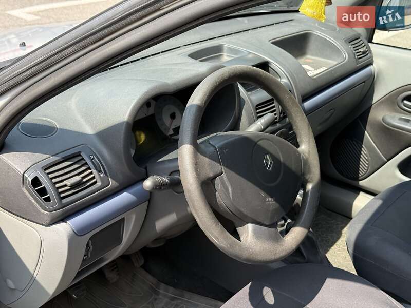 Седан Renault Clio 2007 в Запоріжжі