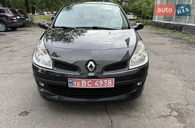 Хэтчбек Renault Clio 2007 в 