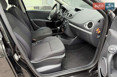 Хэтчбек Renault Clio 2007 в 