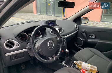 Универсал Renault Clio 2010 в 