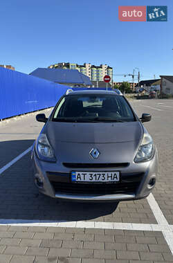 Хэтчбек Renault Clio 2010 в 