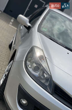 Универсал Renault Clio 2007 в 