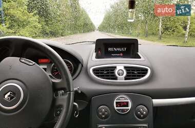 Универсал Renault Clio 2009 в 
