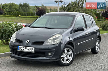 Хэтчбек Renault Clio 2007 в 