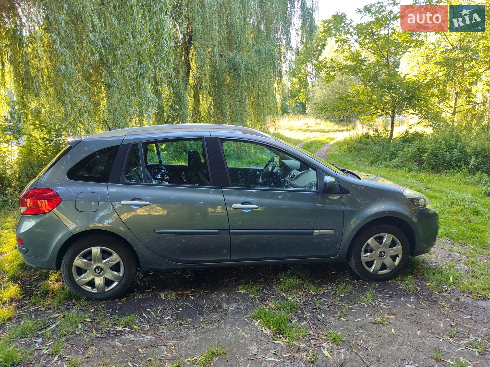 2010 Renault Clio - мініатюра 8