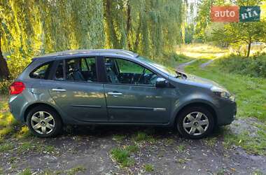 Універсал Renault Clio 2010 в Рівному