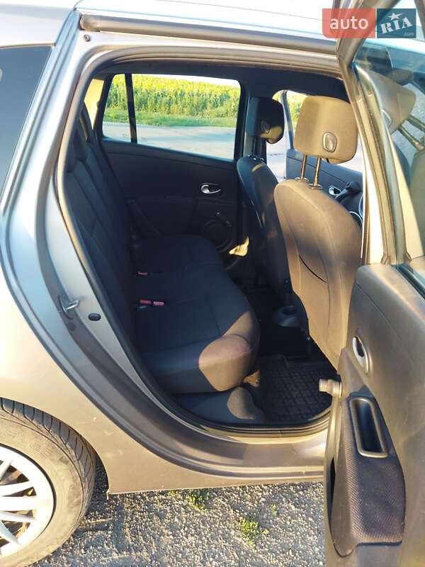 Универсал Renault Clio 2008 в Харькове