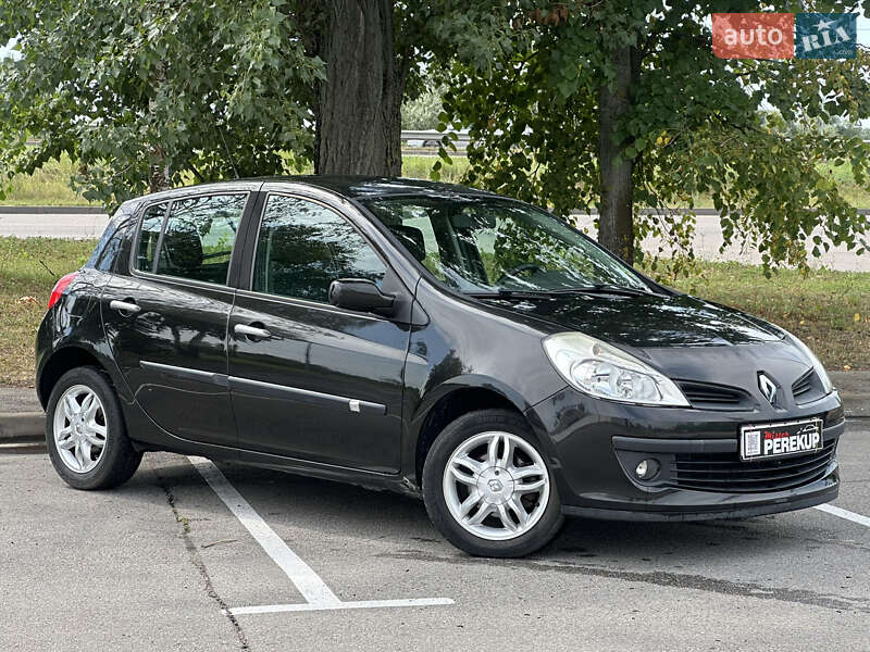 Хэтчбек Renault Clio 2007 в Киеве