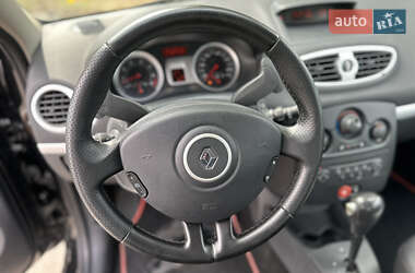 Хэтчбек Renault Clio 2007 в 