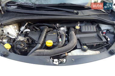 Универсал Renault Clio 2011 в 