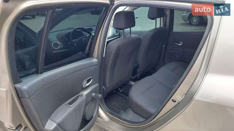 Хетчбек Renault Clio 2009 в Києві